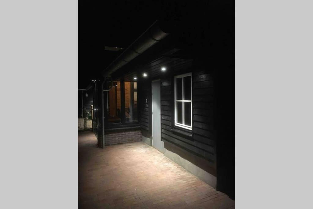 Uniek Houten Huis Nabij Bos En Plassen Hollandsche Rading Zewnętrze zdjęcie