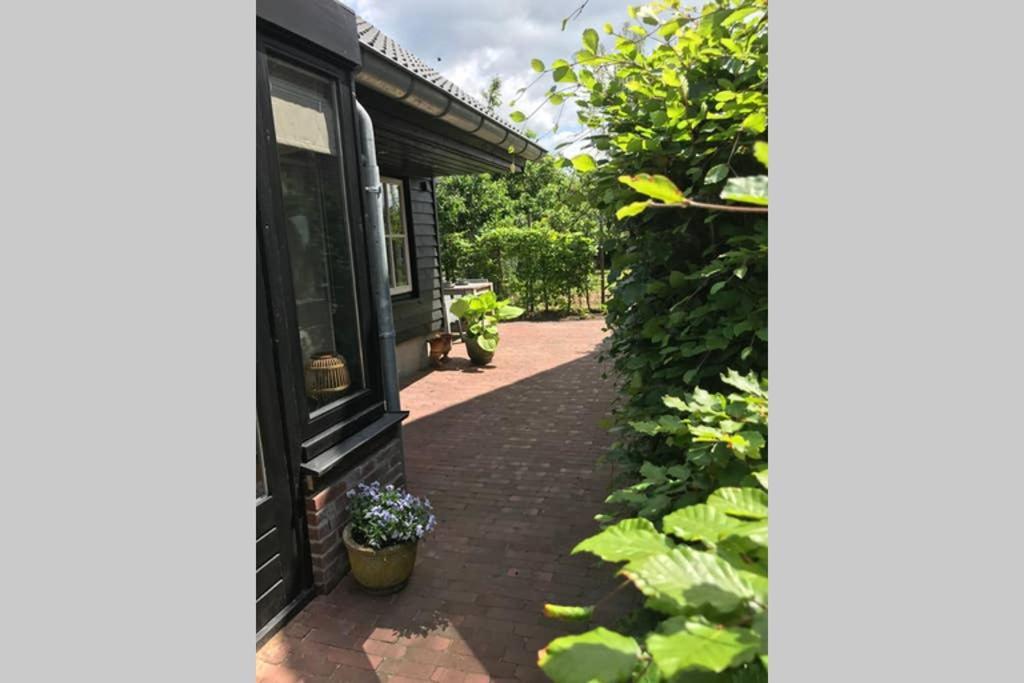 Uniek Houten Huis Nabij Bos En Plassen Hollandsche Rading Zewnętrze zdjęcie